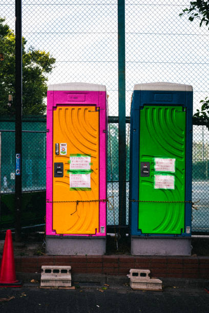 Best Porta potty rental near me  in Gower, MO
